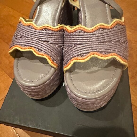 Emanuelle Vee raffia espadrilles, Italian Size 39, US 8.5, new with box - Picture 3 of 5